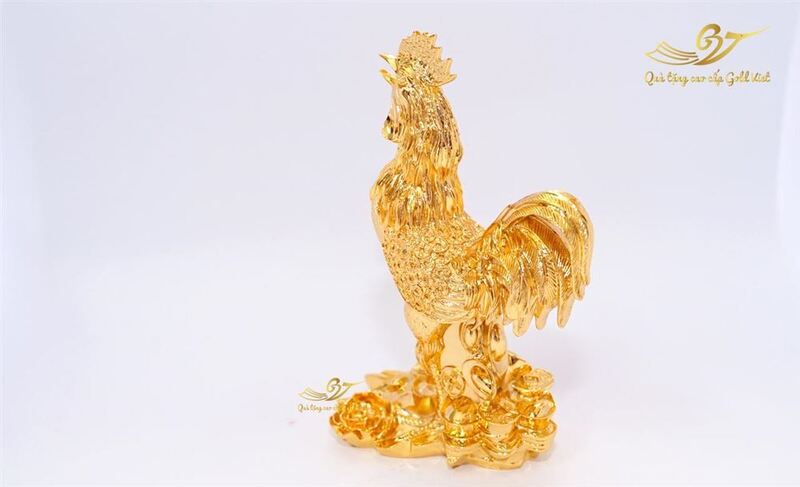 tượng gà mạ vàng 3